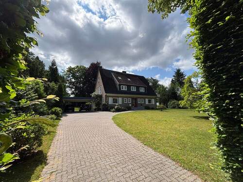 Auffahrt - Grundstück zum Kaufen in Hamburg / Wellingsbüttel