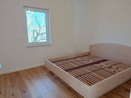 Schlafen 1 - 3 Zimmer Etagenwohnung zur Miete in Greifswald