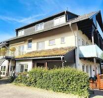 Individuell geschnittene Wohnung mit großem Garten in ruhiger Lage - Wiesbaden Breckenheim