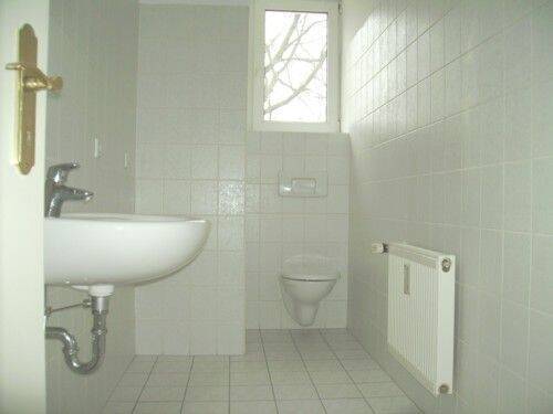 Gäste-WC - Etagenwohnung mit 114,00 m&sup2; in Brandenburg an der Havel zur Miete