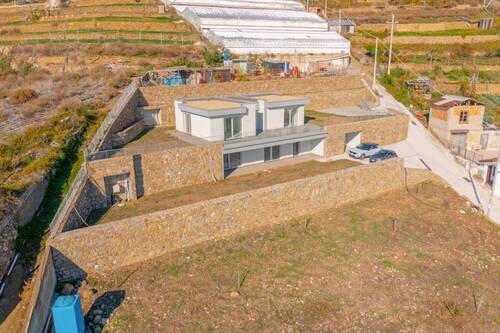 Bild 3 - 5 Zimmer Etagenwohnung in Santo Stefano al Mare