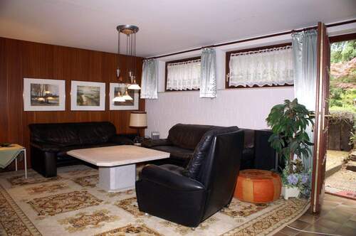 Gästezimmer Untergeschoss 32.JPG - 