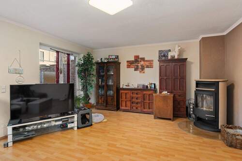 Kamim im Wohnzimmer - Doppelhaushälfte mit 136,80 m&sup2; in Bad Laer zum Kaufen