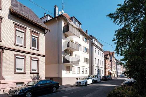 Vorderansicht_03 - 2 Zimmer Mehrfamilienhaus, Wohnhaus in Stuttgart