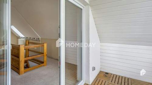 DG Balkon 1 - 6 Zimmer Mehrfamilienhaus, Wohnhaus in Merseburg