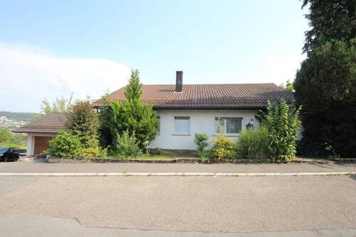 Ansicht - 7 Zimmer Einfamilienhaus zum Kaufen in Obrigheim