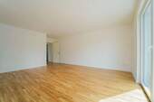 Wohnzimmer (Bild 2) - Etagenwohnung mit 88,00 m&sup2; in Norderstedt zum Kaufen