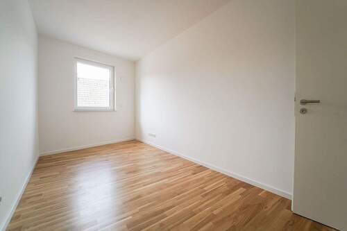 Zimmer 2 - 
