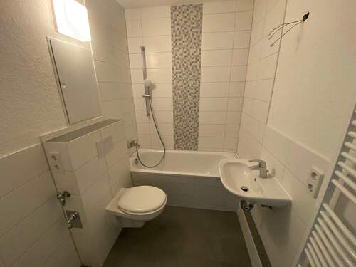 Musterbild Badezimmer - 