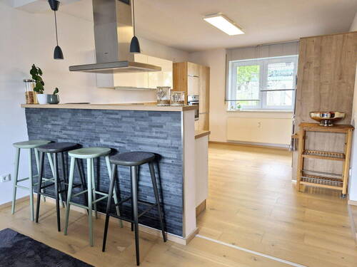 Küche - 5 Zimmer Einfamilienhaus in D-LANGENNEUFNACH