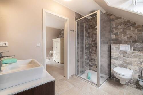 Bad im Obergeschoß - 