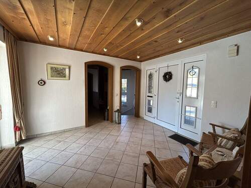 Eingangsdiele - Einfamilienhaus mit 208,20 m&sup2; in Münster zum Kaufen