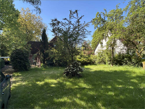 Vorgarten - 6 Zimmer Einfamilienhaus in Hemsbünde