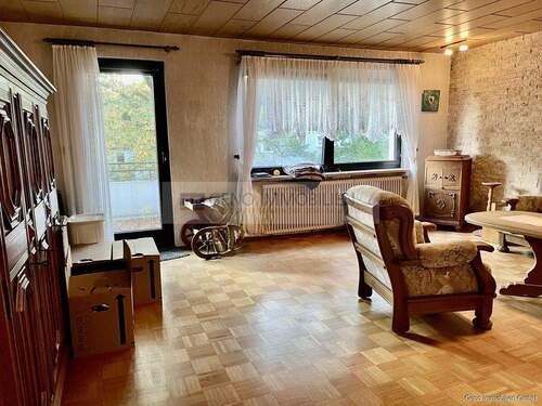 Wohnraum mit Balkonzugang - Etagenwohnung mit 104,00 m² in Essen zum Kaufen