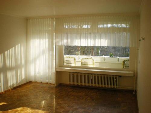 Wohnzimmer - 2 Zimmer Etagenwohnung zum Kaufen in Berlin