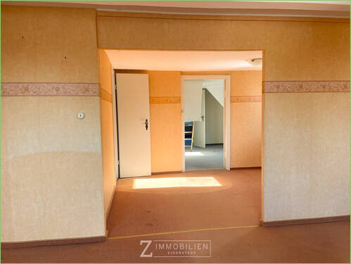 Wohnzimmer im Dachgeschoss - 