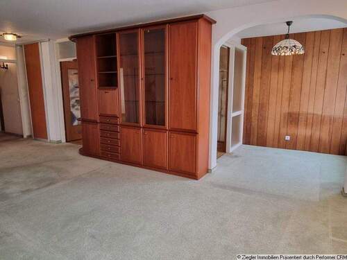 4 Wohn- und Essbereich - Etagenwohnung mit 82,00 m&sup2; in Mannheim zum Kaufen