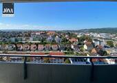 Bild 1 - RESERVIERT! Sofort beziehbar! Schön geschnittene 4-Zimmer-Wohnung mit Weitblick über Kulmbach
