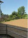 Eingefasster Reitplatz - 