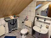 Bad im Dachgeschoss - 