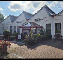 Attraktive Verkaufsfläche oder Gewerbefläche mit 850 m² inkl. Parkplatz - Frankenberg