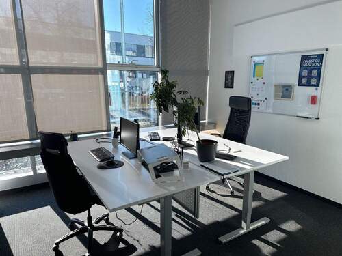 Büroraum 1 - Modernes Büro mit Besprechungsraum in Söflingen - sofort verfügbar