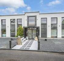 Arbeiten und Leben unter einem Dach! Gewerbeimmobilie mit exklusivem Penthouse und großem Grundstück - Herzogenrath