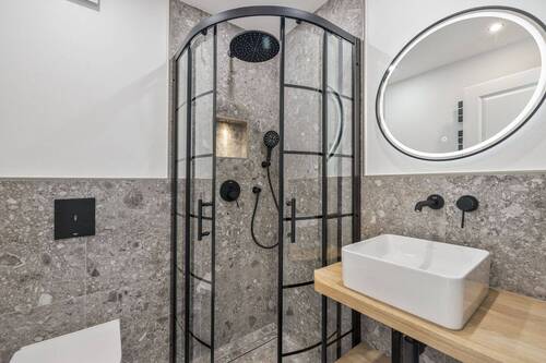 Dauerwohnung-18.jpg - 