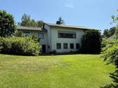 Hausansicht Garten - Einfamilienhaus mit 180,00 m&sup2; in Sulzbach-Rosenberg zum Kaufen