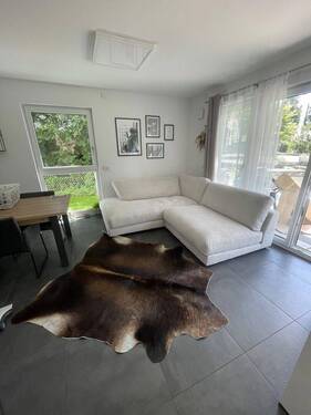 Wohnzimmer - Etagenwohnung mit 71,00 m² in München zum Kaufen