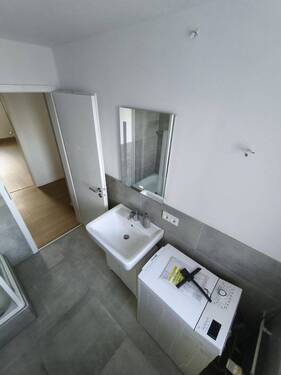 Bad_2 - Etagenwohnung mit 60,00 m² in Bensheim zur Miete