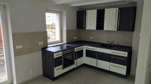 Einbauküche ohne Geräte.jpg - 