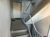 2.) Treppenhaus.jpg - 3 Zimmer Etagenwohnung zur Miete in Henstedt-Ulzburg