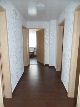 Erdgeschosswohnung Flur - 