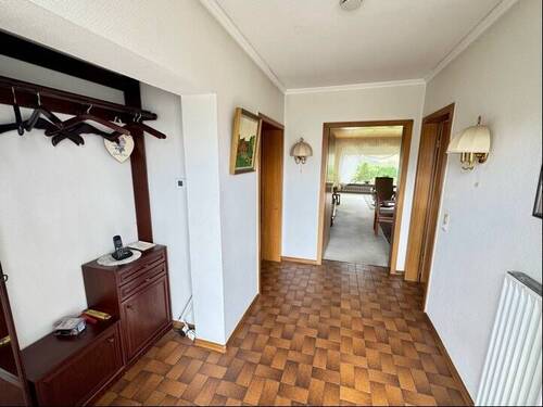 Flur Eingang mit Garderobe - 