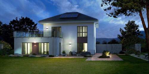 Bild 2 - 4 Zimmer Einfamilienhaus zum Kaufen in Eberswalde