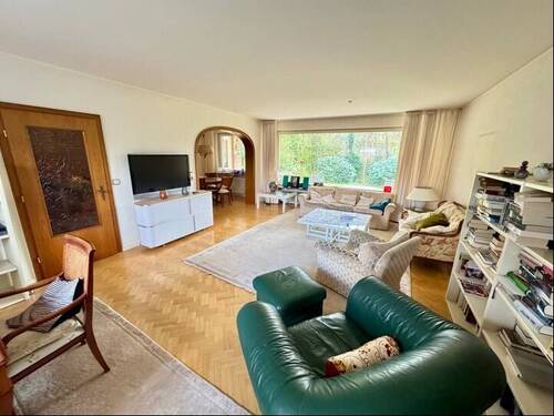 Wohnzimmer - 4 Zimmer Einfamilienhaus zum Kaufen in Itzehoe