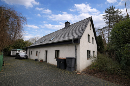 Außenansicht - 9 Zimmer Einfamilienhaus in Düsseldorf