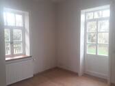 Zimmer EG mit Zugang zum Garte - 