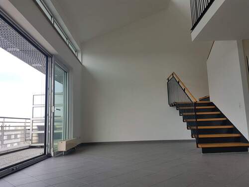 Wohnzimmer - 3 Zimmer Etagenwohnung in Leipzig