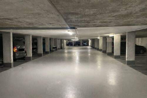 Tiefgarage - 