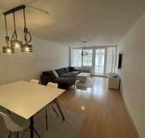 Wohnen mitten in Karlsruhe: 2 Zimmer, möbliert, inkl. Tiefgaragenstellplatz