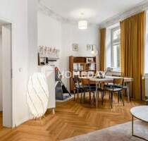 Urbaner Chic in Rostock: Möblierte 2-Zimmer-Perle mit Deckenstuck & exklusivem Flair