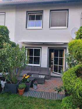 Bild 2 - 4 Zimmer Reihenmittelhaus zum Kaufen in Laatzen