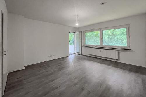 Wohnzimmer - 2 Zimmer Etagenwohnung in Dortmund