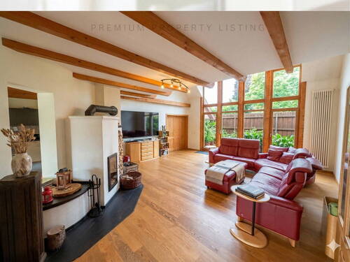 Wohnzimmer - Einfamilienhaus mit 360,00 m&sup2; in Friedeburg zum Kaufen