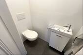WC mit Handwaschbecken - 