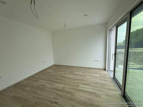 Wohnzimmer - 6 Zimmer Mehrfamilienhaus, Wohnhaus zum Kaufen in Neudenau