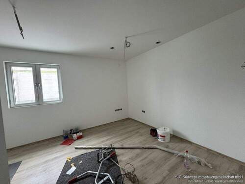 Schlafzimmer - 6 Zimmer Mehrfamilienhaus, Wohnhaus in Neudenau