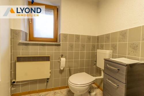 Bad EG - 5 Zimmer Bauernhaus, Landhaus in Eckolstädt